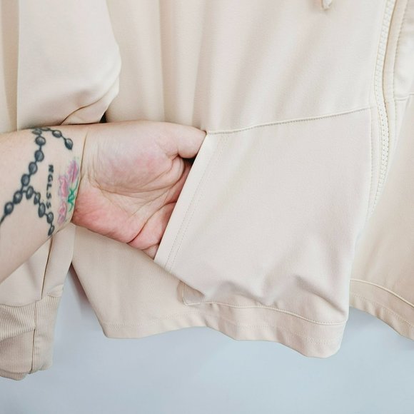 Fabletics Oasis Cropped Hoodie 1X Sand Raglan Sleeve Full Zip Boxy Pockets Plus - Picture 6 of 14